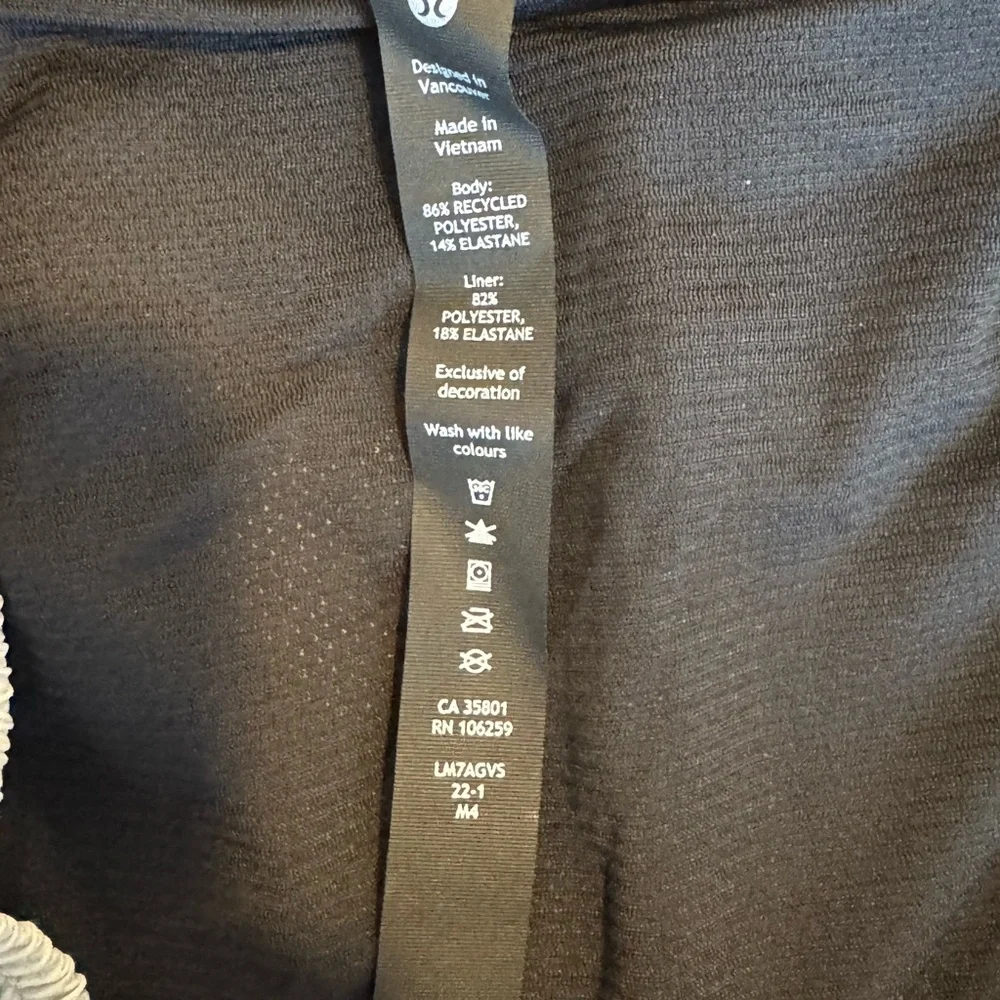 Fast and Free Lined 6” Running Short - Picture 3 of 3